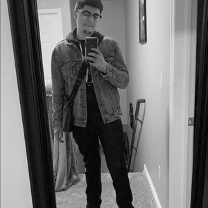 Meet your Posher, Brandon